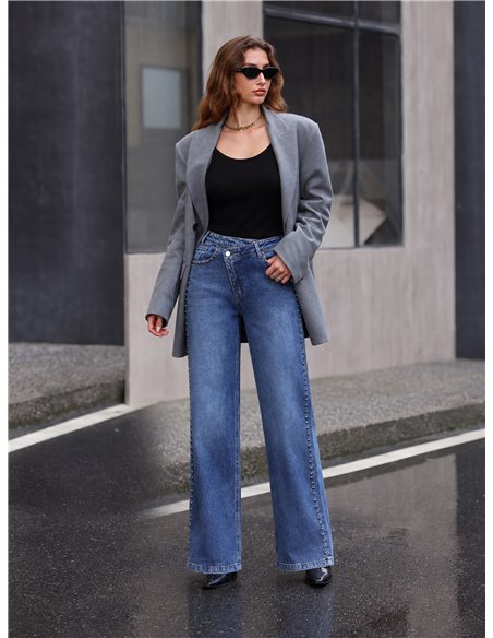 Jeans wide leg cintura cruzada tachuelas laterales