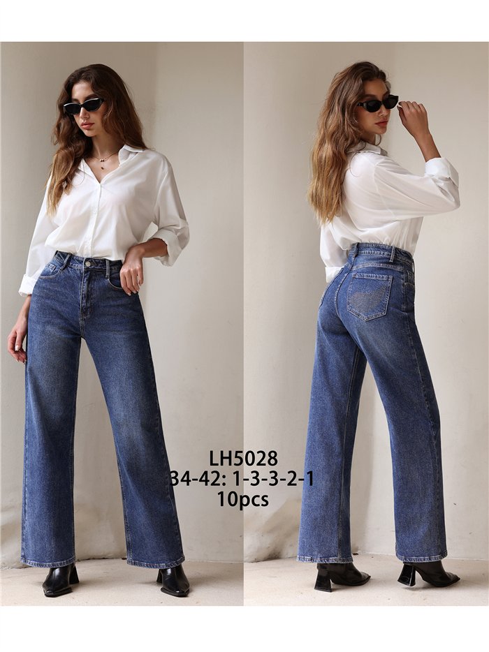 Jeans wide leg bolsillos strass