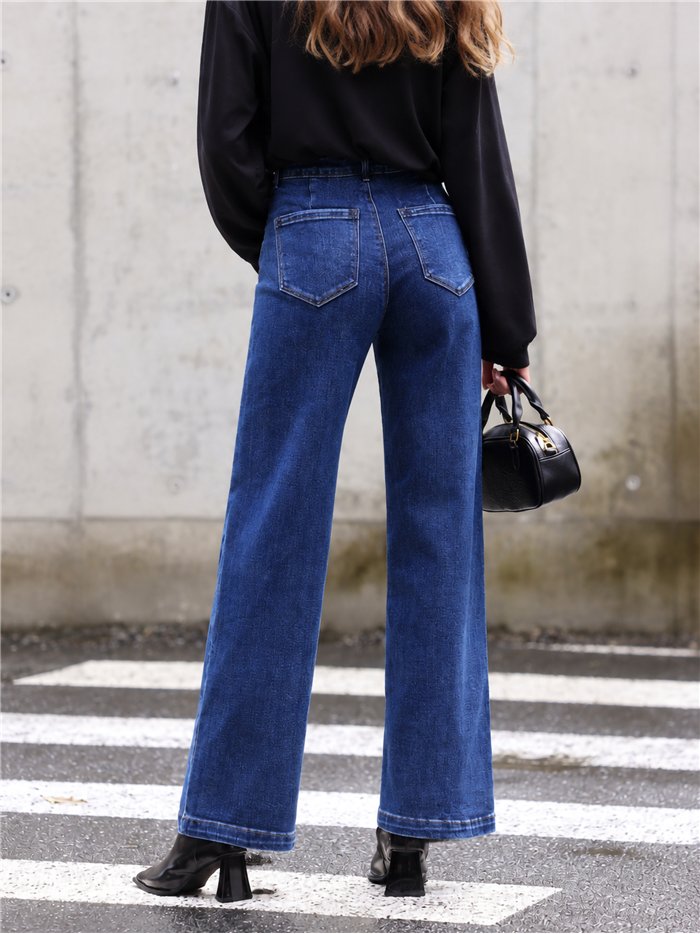 Jeans wide leg botones dorados