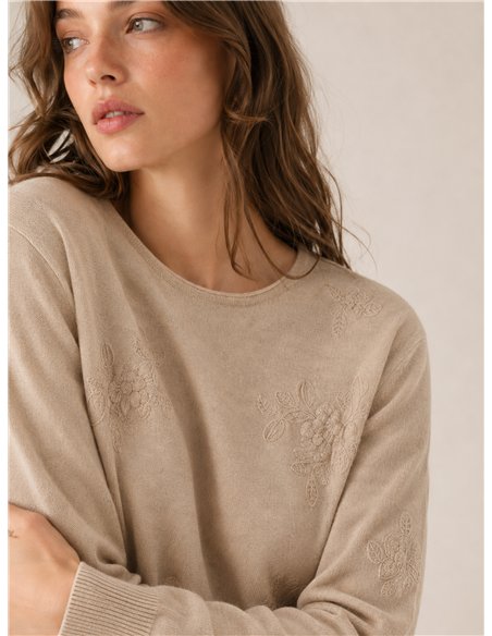 Jersey de punto bordados florales