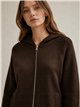 Chaqueta de punto capucha y bolsillos