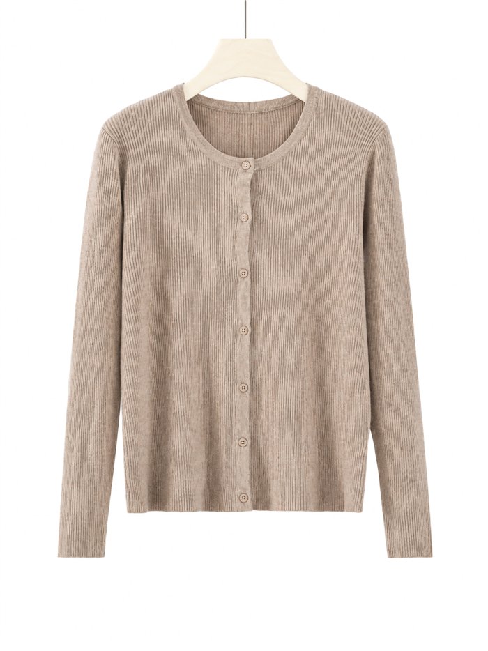 Gerippte Strickjacke mit Rundhalsausschnitt