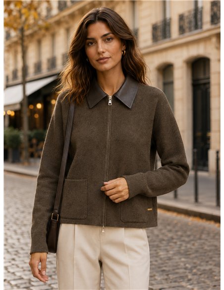 Chaqueta punto cuello efecto piel