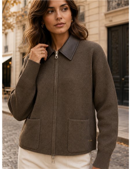 Chaqueta punto cuello efecto piel