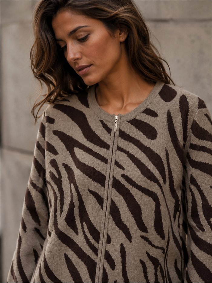 Chaqueta punto animal print cremallera