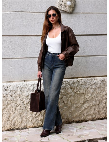 Weit geschnittene Jeans mit Wascheffekt und Bund