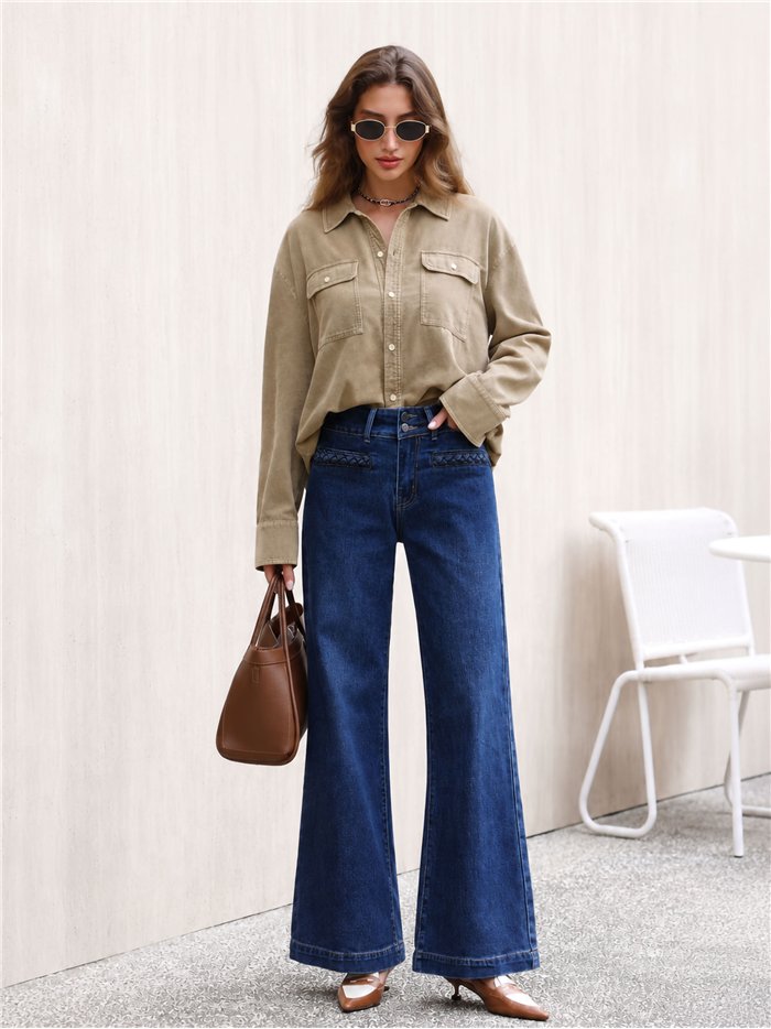 Weit geschnittene Jeans mit geflochtenen Taschen