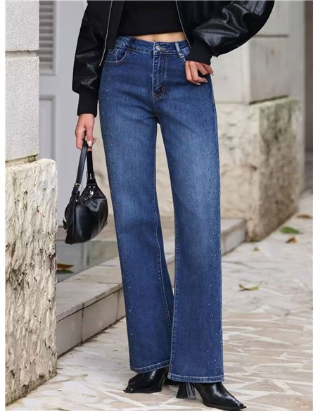 Jeans mit geradem Bein und Strasssteinen