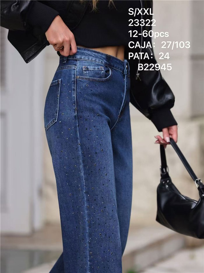 Jeans mit geradem Bein und Strasssteinen
