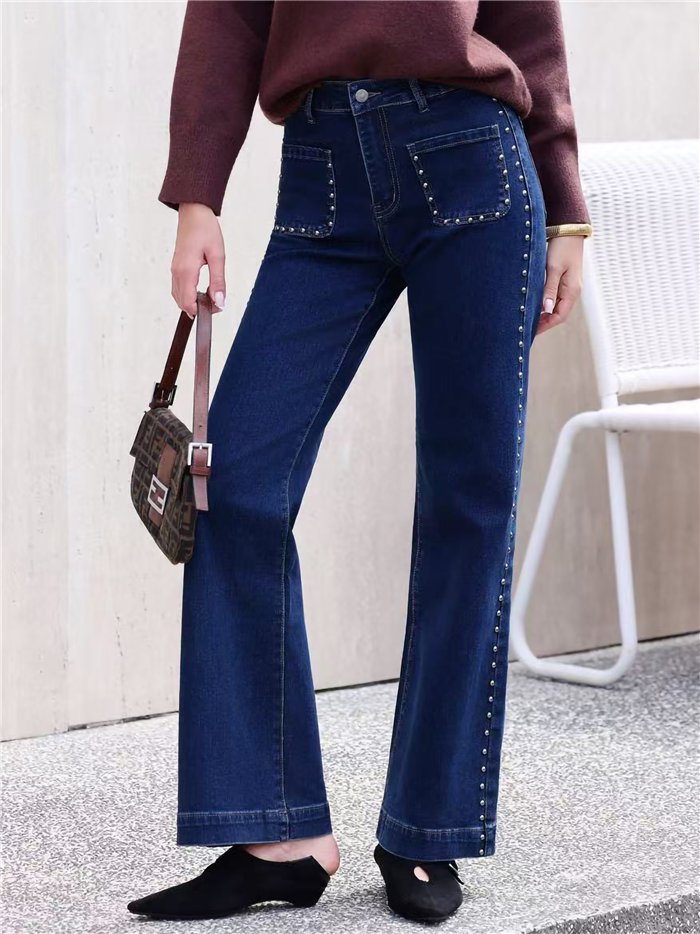 Jeans wide leg tachuelas