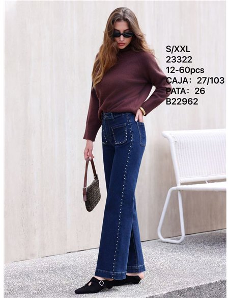 Jeans wide leg tachuelas