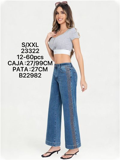 Jeans wide leg banda bordada con tachas 2