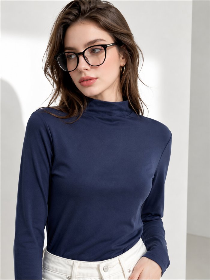 Camiseta básica cuello alto