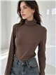 Camiseta lisa cuello vuelto