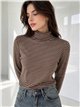 Camiseta rayas cuello alto