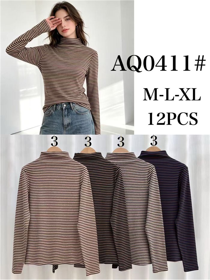 Camiseta rayas cuello alto