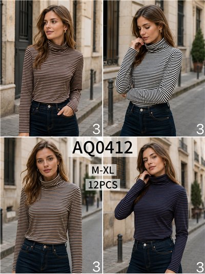 Camiseta rayas finas cuello vuelto 2