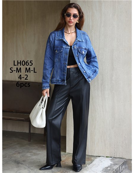 Chaqueta denim estrella desflecada
