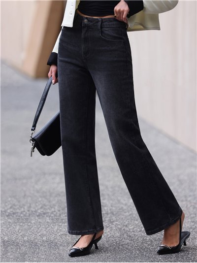 Jeans mit weitem Bein und Strasssteinen