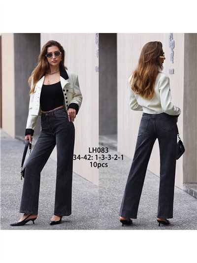 Jeans mit weitem Bein und Strasssteinen 2