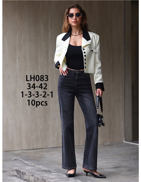 Jeans mit weitem Bein und Strasssteinen