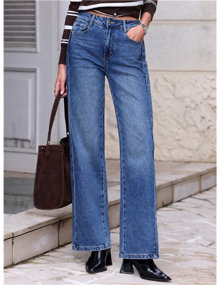 Weit geschnittene Jeans mit Nähten