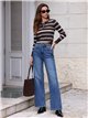Weit geschnittene Jeans mit Nähten