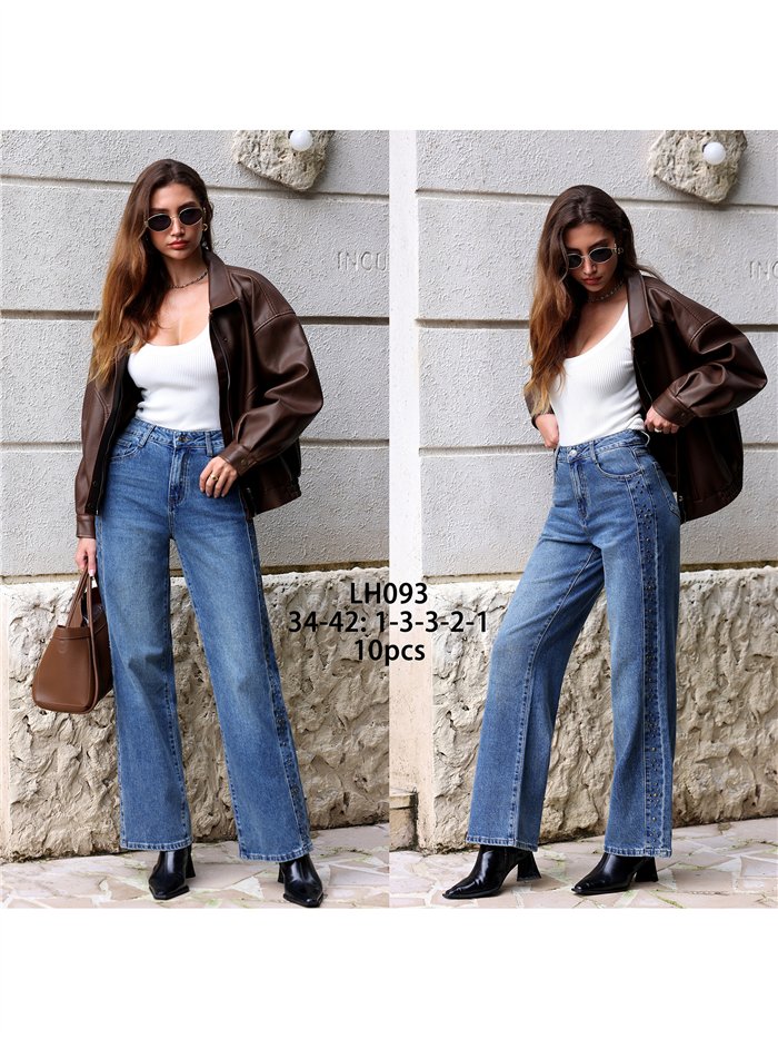 Jeans a gamba larga con borchie laterali