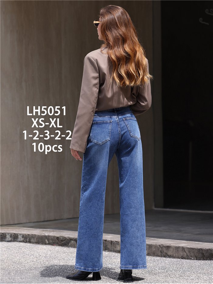 Jeans wide leg cintura cruzada