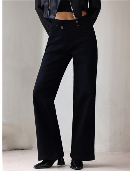 Jeans wide leg negros cintura cruzada