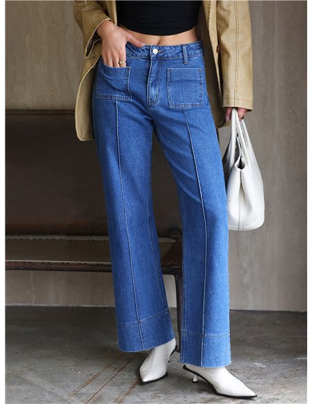Jeans wide leg bolsillos parche