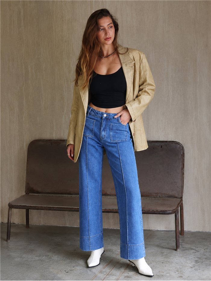 Jeans wide leg bolsillos parche