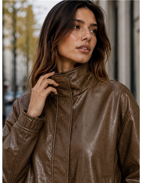 Chaqueta bomber efecto piel cuello subido