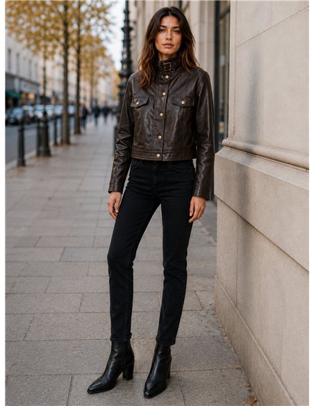 Chaqueta efecto piel hebilla