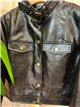 Chaqueta efecto piel hebilla