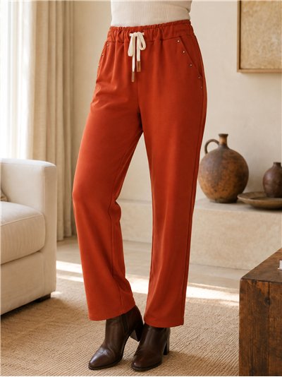 Pantalón tachas