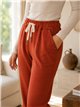 Pantalón tachas