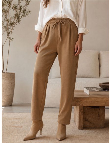 Pantalón textura con lazo talla grande