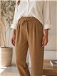 Pantalón textura con lazo talla grande