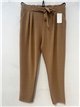 Pantalón textura con lazo talla grande