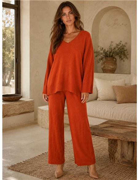 Conjunto jersey cuello pico talla grande y pantalón
