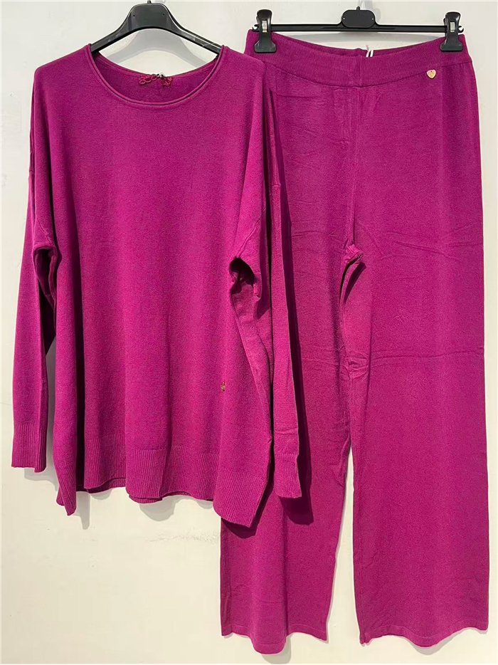 Conjunto jersey cuello redondo talla grande y pantalón