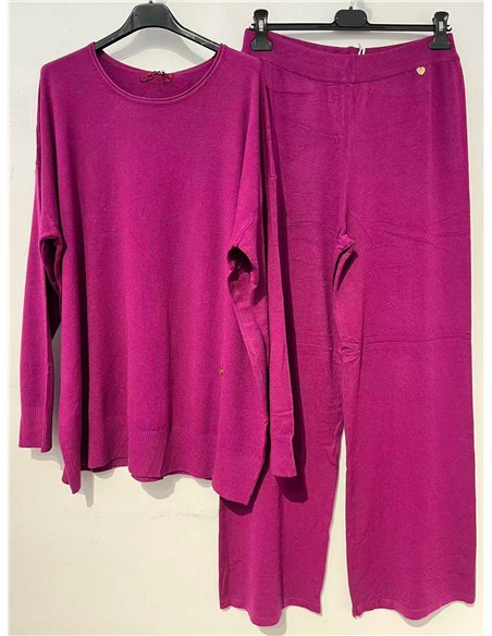 Conjunto jersey cuello redondo talla grande y pantalón