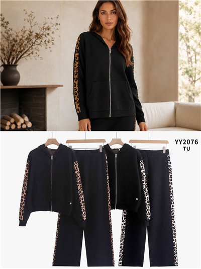 Conjunto chaqueta sudadera capucha leopardo y pantalón 2