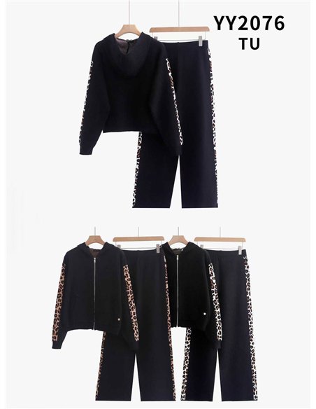 Conjunto chaqueta sudadera capucha leopardo y pantalón