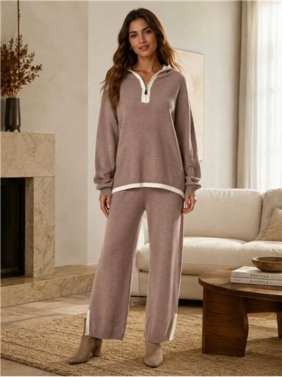 Conjunto sudadera punto capucha y pantalón