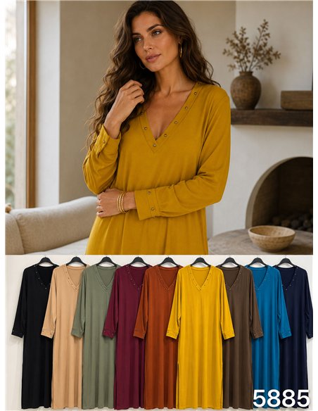 Vestido largo liso tachuelas talla grande