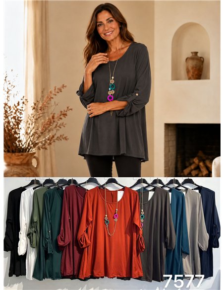 Blusa talla grande con collar