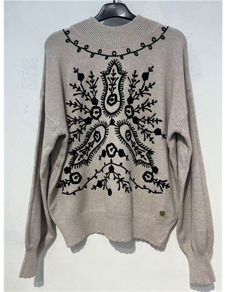 Jersey bordado cuello subido