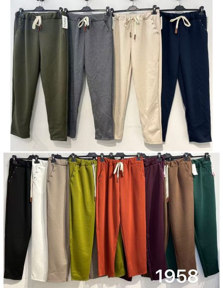 Pantalón tachas